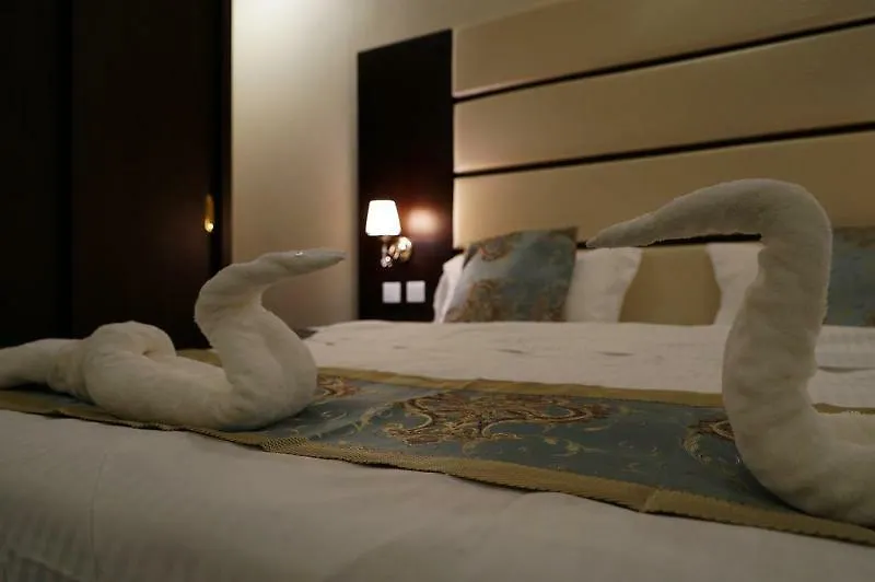 Areen Palace Hotel - Almadina Road Yidda